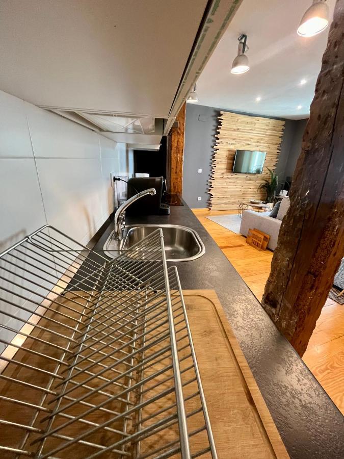 Atuaire Home Preciosa Vivienda Vistas A La Catedral Parking Incluido Burgos Exterior photo
